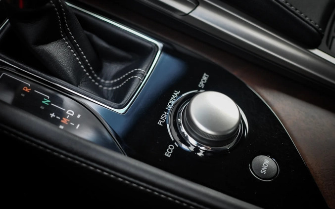 Lexus GS cena 104900 przebieg: 135046, rok produkcji 2015 z Stawiski małe 301